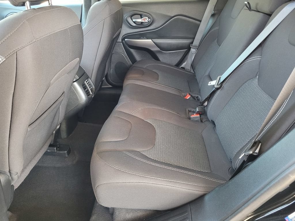 2021 Jeep Cherokee Freedom