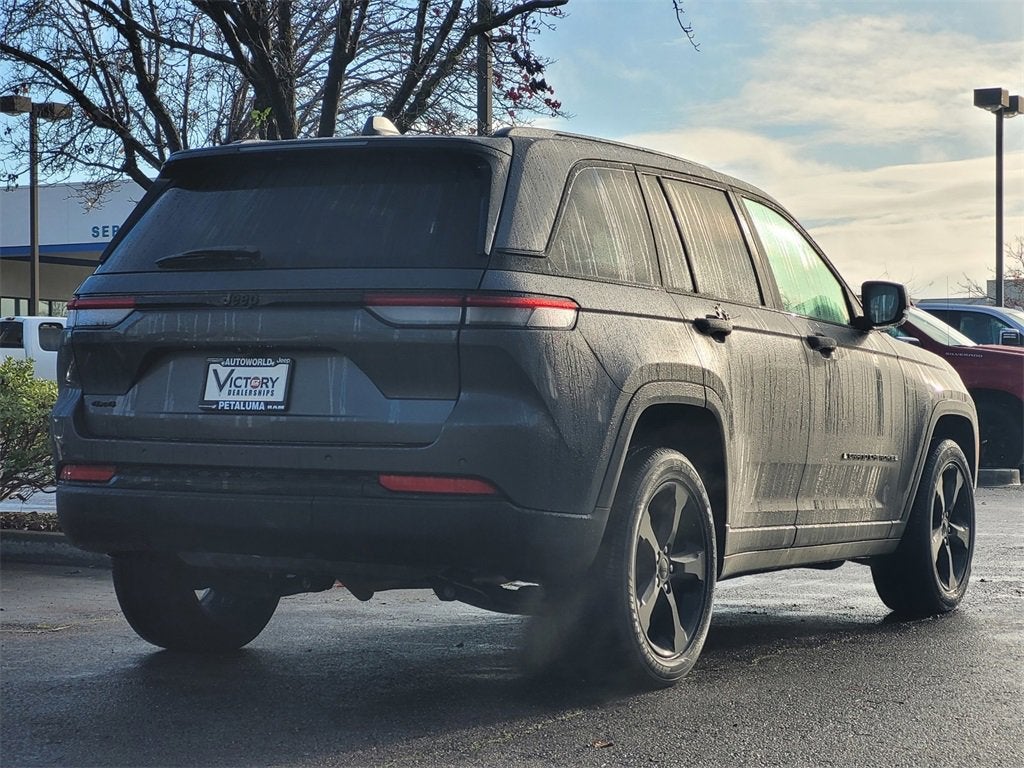 2023 Jeep Grand Cherokee Altitude