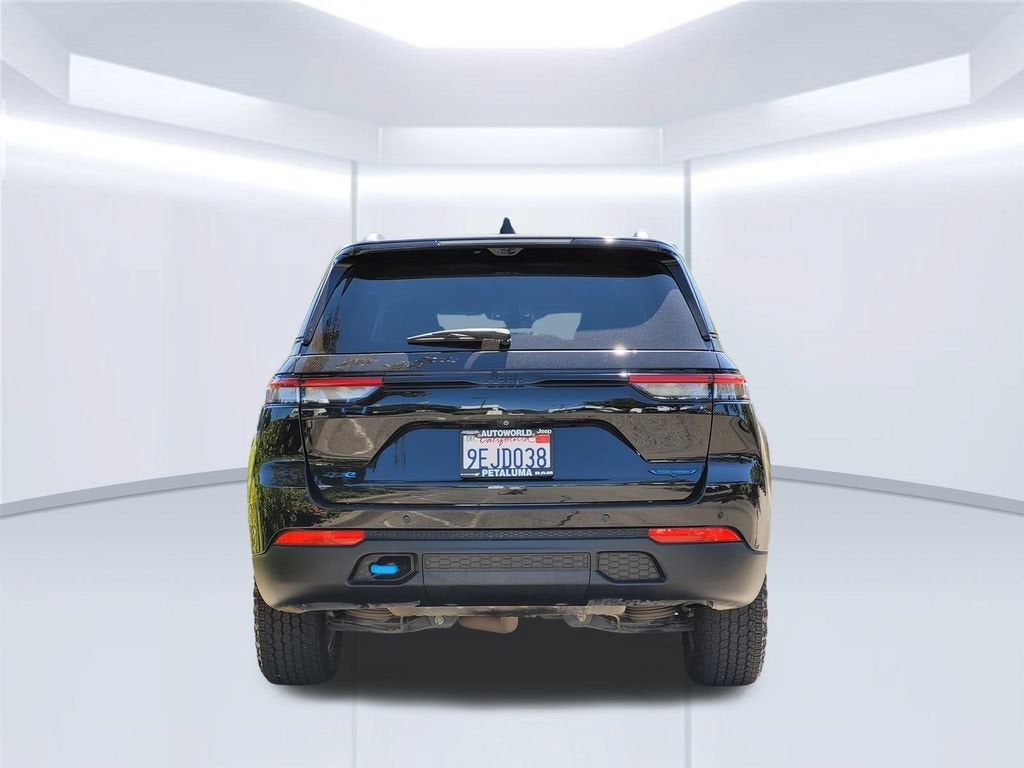 2022 Jeep Grand Cherokee 4xe Trailhawk