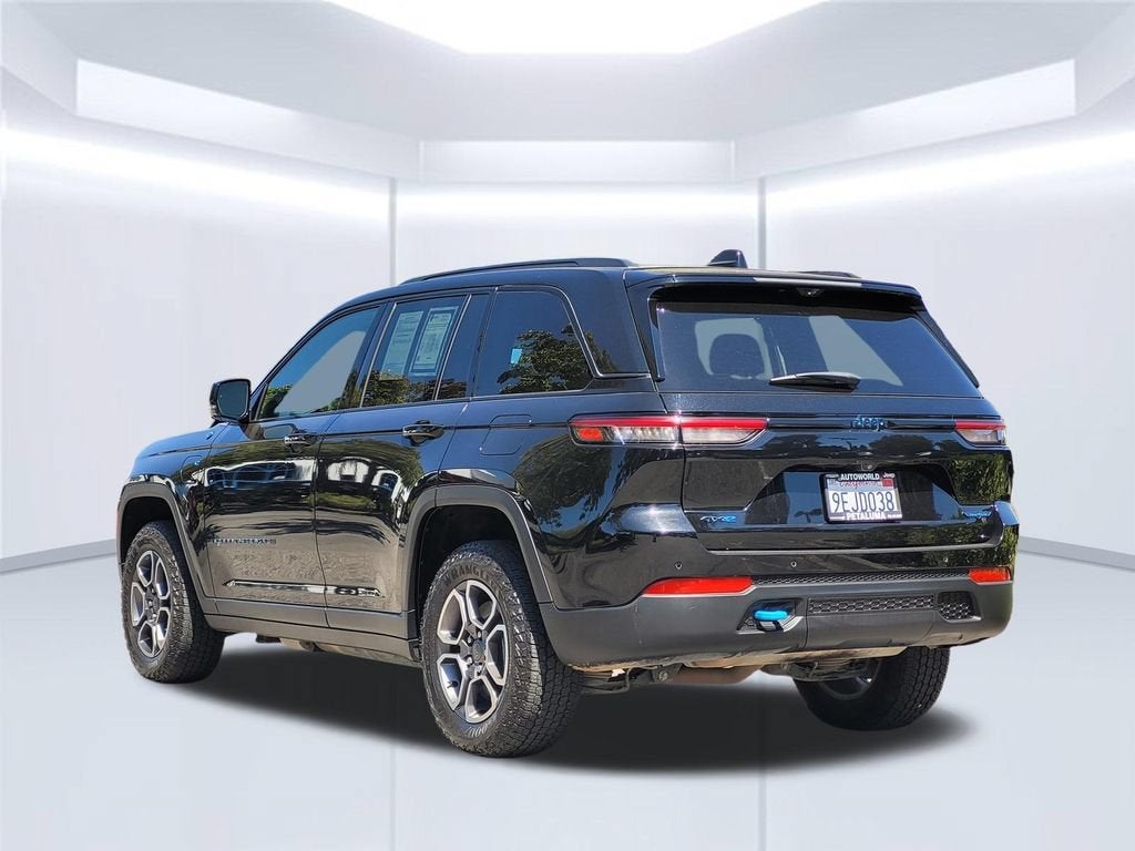 2022 Jeep Grand Cherokee 4xe Trailhawk
