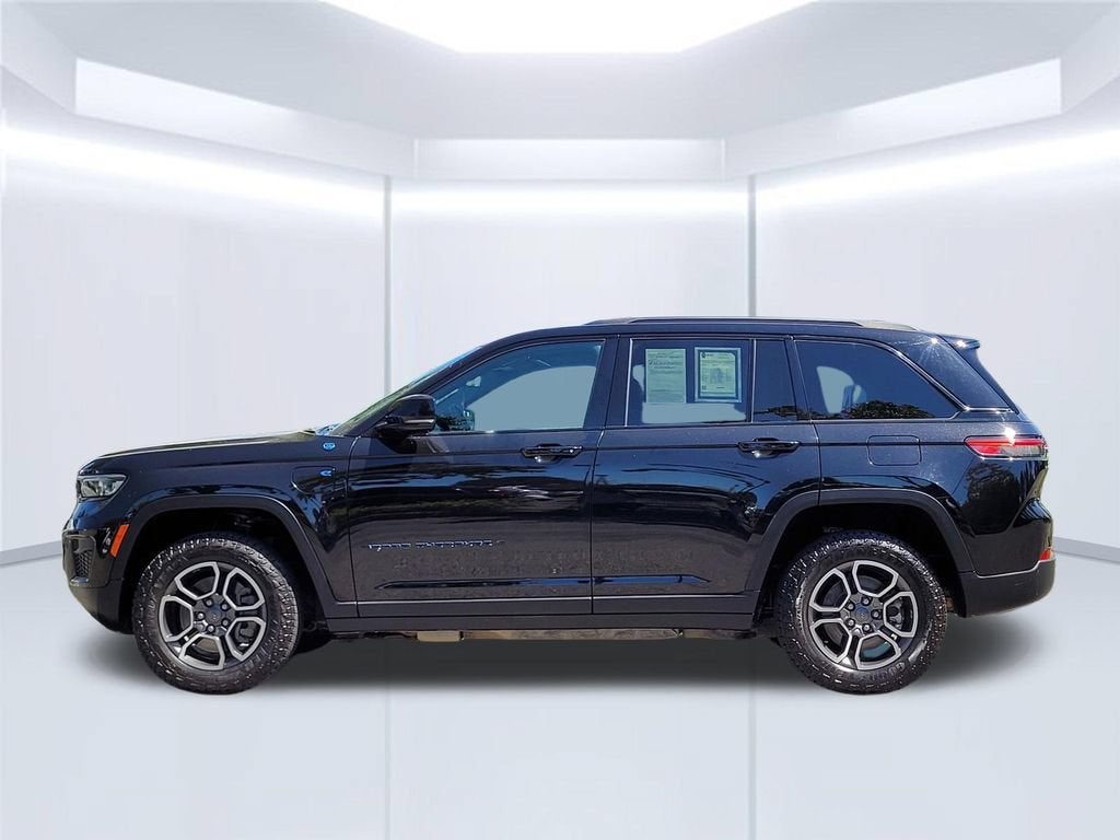2022 Jeep Grand Cherokee 4xe Trailhawk