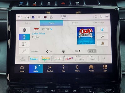 2022 Jeep Grand Cherokee 4xe Overland