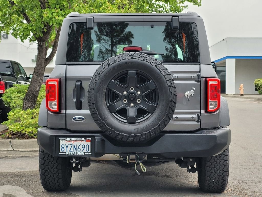 2021 Ford Bronco Base