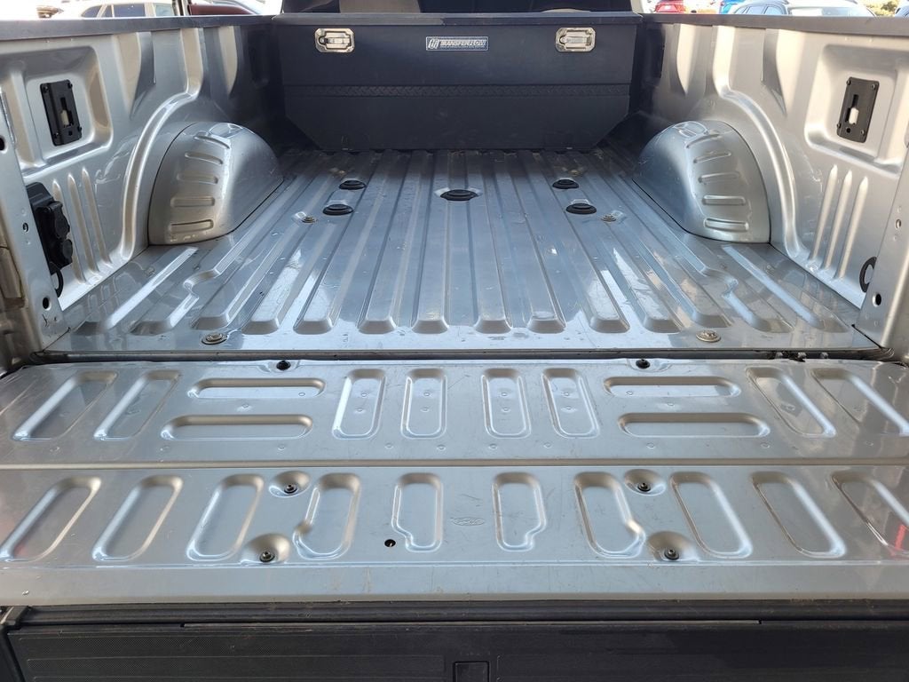 2022 Ford Super Duty F-350 DRW XL