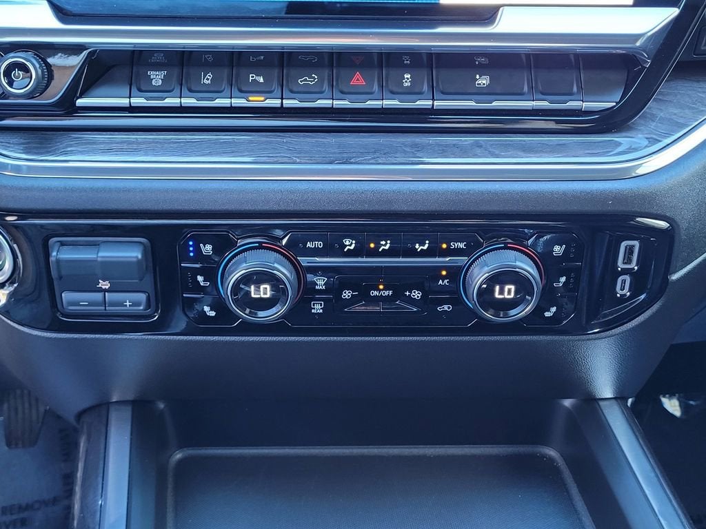 2025 Chevrolet Silverado 3500 HD LTZ DRW