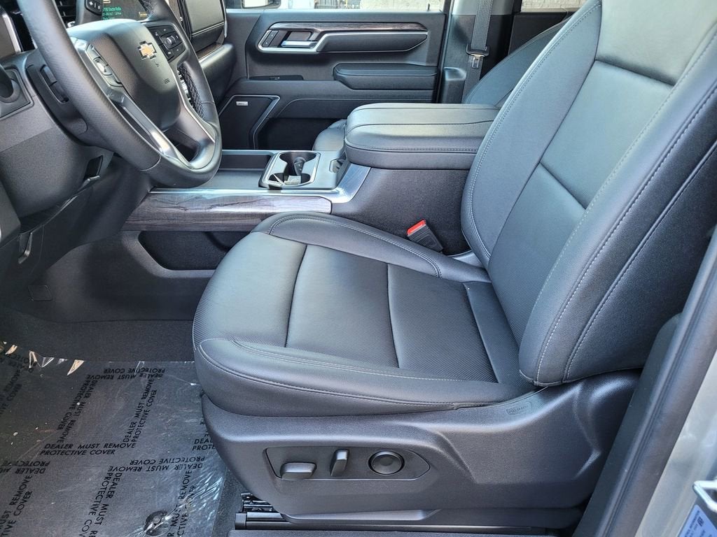 2025 Chevrolet Silverado 3500 HD LTZ DRW