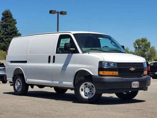 2026 Chevrolet Express Cargo WT