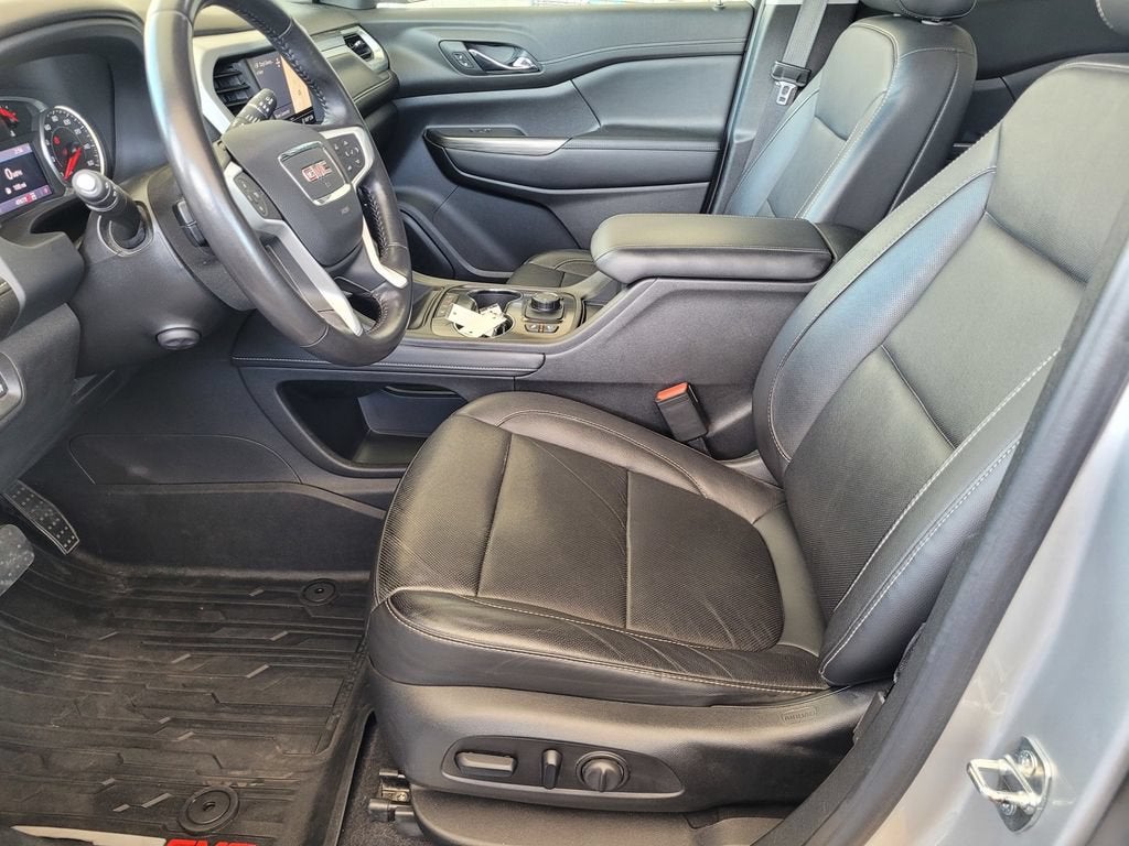2020 GMC Acadia SLT