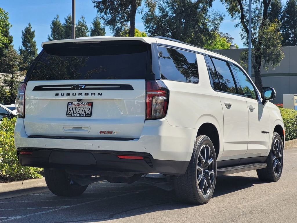2024 Chevrolet Suburban RST