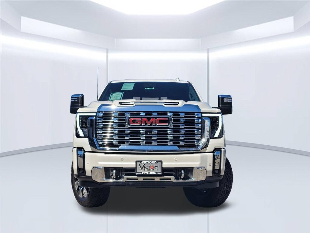 2025 GMC Sierra 2500 HD Denali