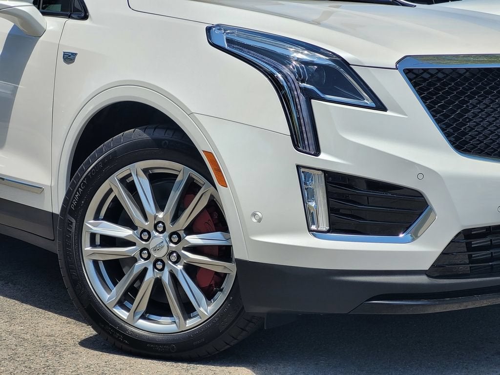 2026 Cadillac XT5 Sport