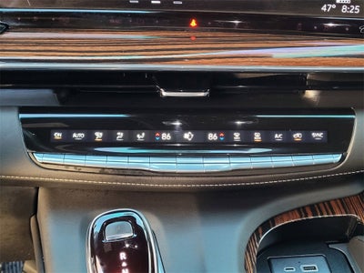 2024 Cadillac Escalade Premium Luxury