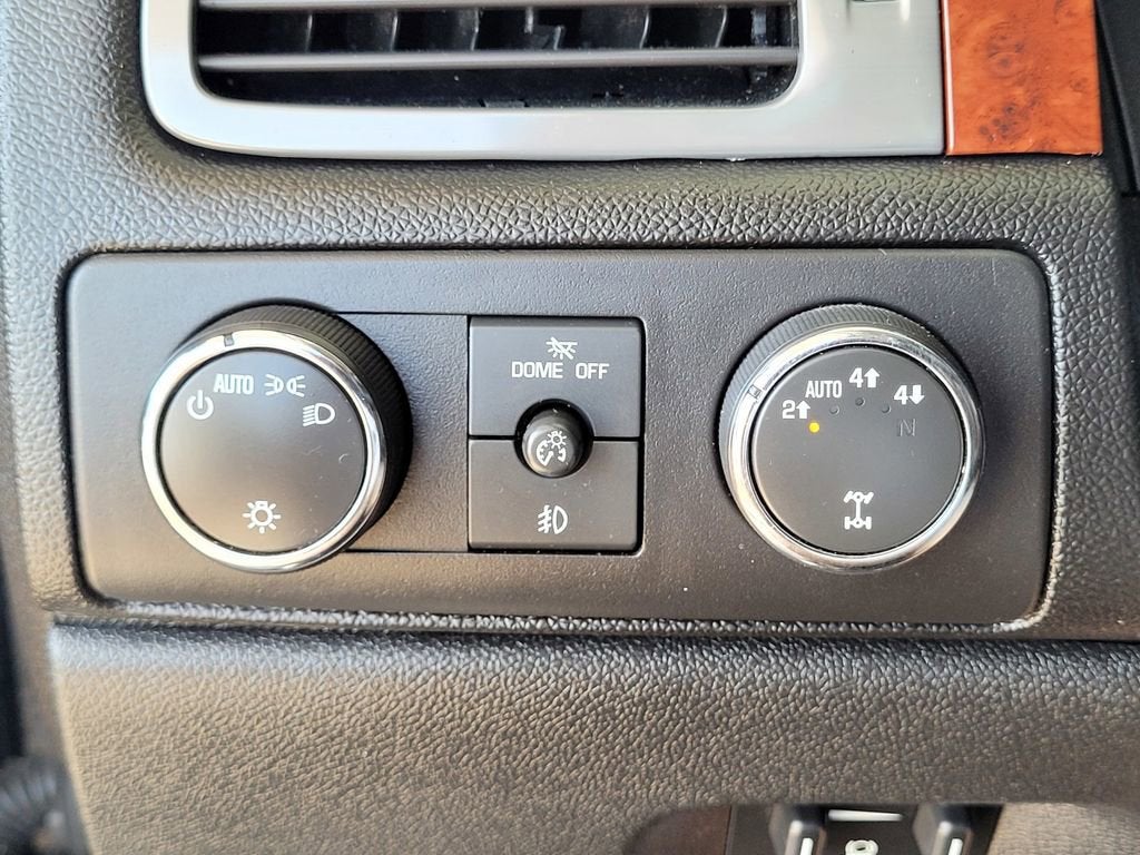 2013 Chevrolet Avalanche LTZ