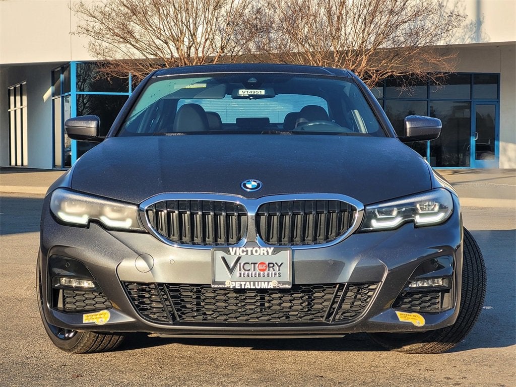 2022 BMW 3 Series 330e