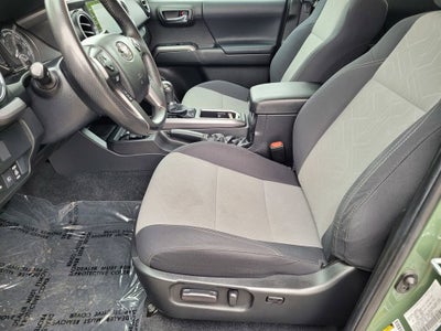 2022 Toyota Tacoma 4WD SR