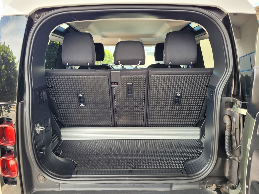 2022 Land Rover Defender 4DR AWD
