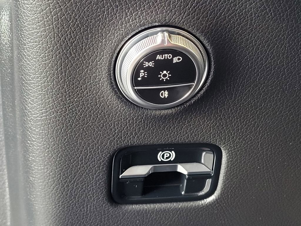 2023 Mercedes-Benz GLC GLC 300