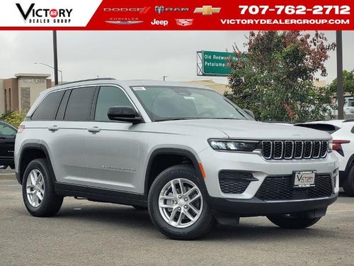 2026 Jeep Grand Cherokee Laredo X 4x4