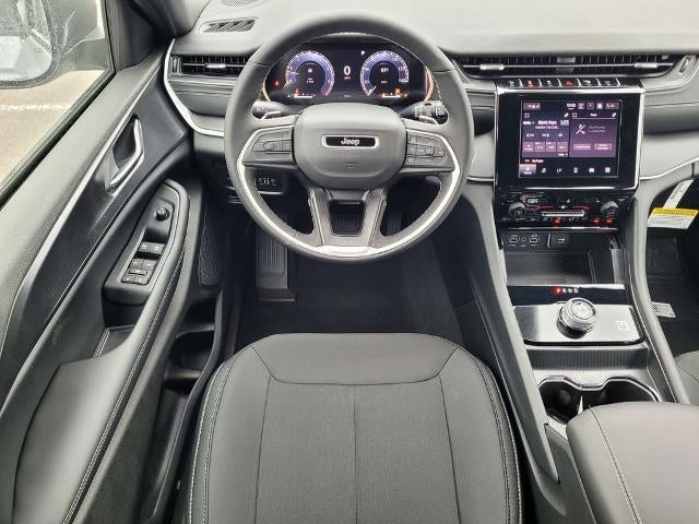 2026 Jeep Grand Cherokee Laredo X 4x4