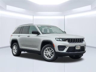 2026 Jeep Grand Cherokee Laredo X 4x4