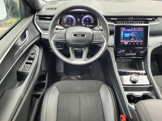 2025 Jeep Grand Cherokee Altitude X 4x4