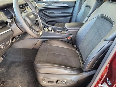 2025 Jeep Grand Cherokee Altitude X 4x4