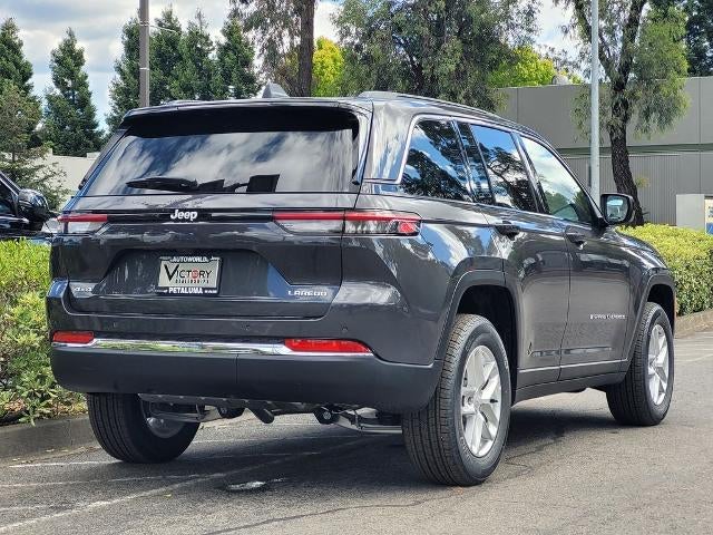 2026 Jeep Grand Cherokee Laredo X 4x4