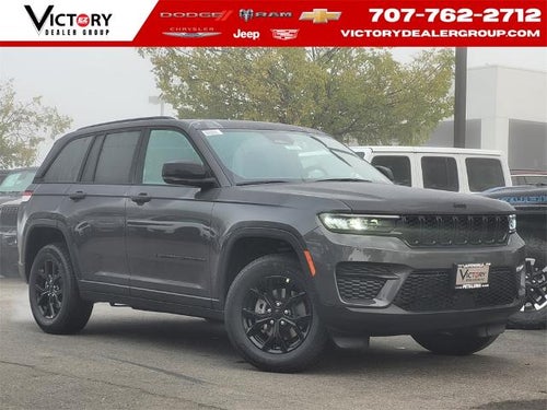 2025 Jeep Grand Cherokee Laredo 4x4