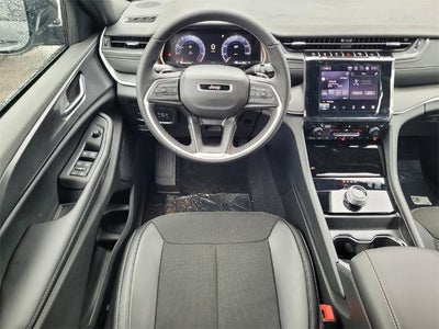 2025 Jeep Grand Cherokee Altitude X 4x4