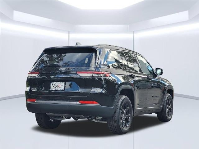 2026 Jeep Grand Cherokee Laredo Altitude 4x4