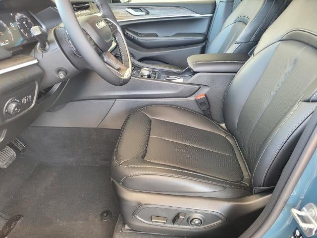 2027 Jeep Grand Cherokee Limited 4x4