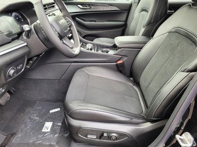 2025 Jeep Grand Cherokee L Altitude X 4x4