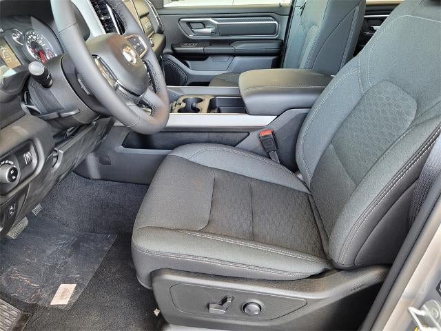 2025 RAM 1500 Big Horn 4x4 Crew Cab 5'7" Box