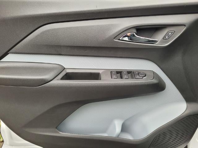 2027 Chevrolet Bolt FWD 4dr LT