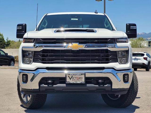 2026 Chevrolet Silverado 2500 HD Crew Cab Standard Box 4-Wheel Drive LT