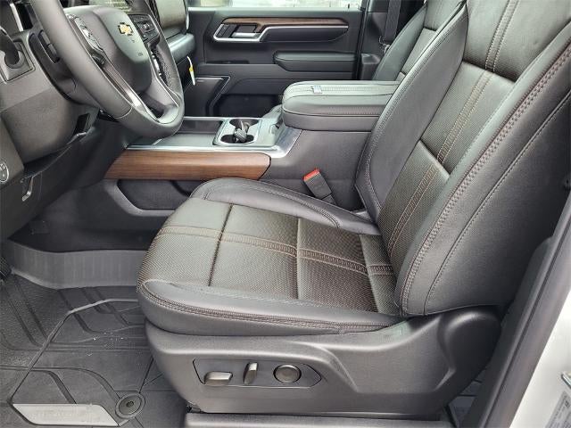 2026 Chevrolet Silverado 3500 HD Crew Cab Standard Box 4-Wheel Drive High Country