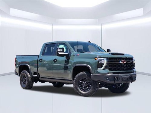 2026 Chevrolet Silverado 2500 HD Crew Cab Standard Box 4-Wheel Drive ZR2