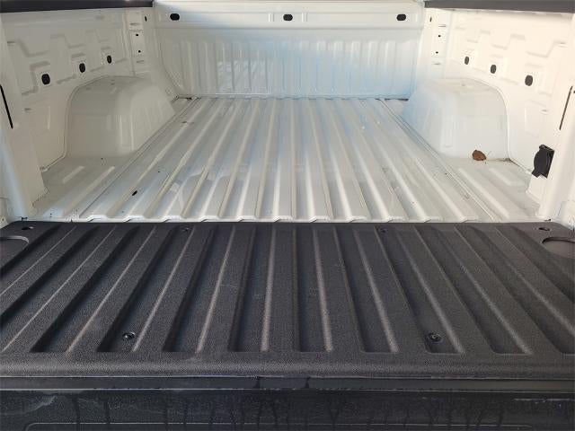 2025 Chevrolet Silverado 1500 Crew Cab Short Box 4-Wheel Drive WT