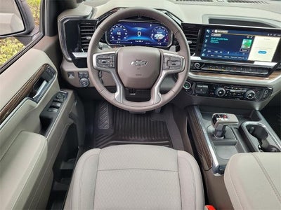 2025 Chevrolet Silverado 1500 Double Cab Standard Box 4-Wheel Drive RST