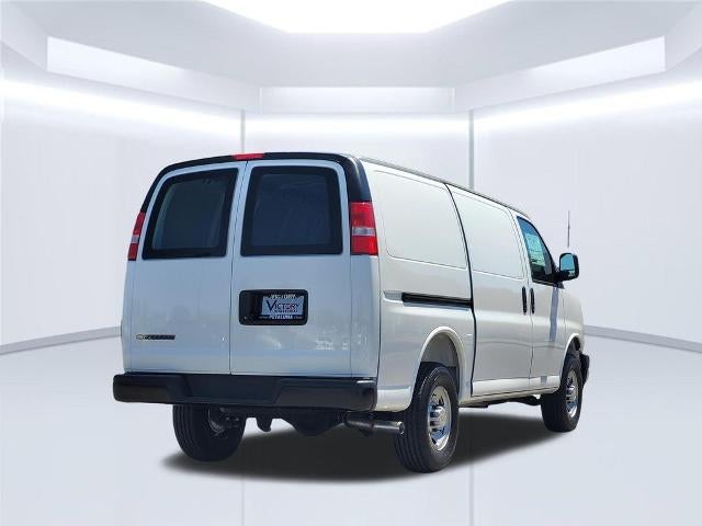 2026 Chevrolet Express Cargo Van 2500 Regular Wheelbase Rear-Wheel Drive