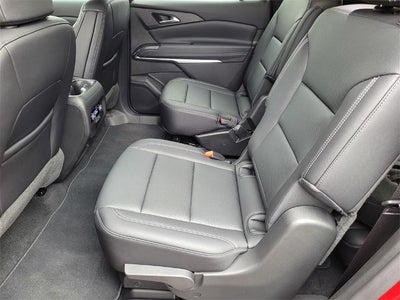 2025 Chevrolet Traverse LT w/2LT