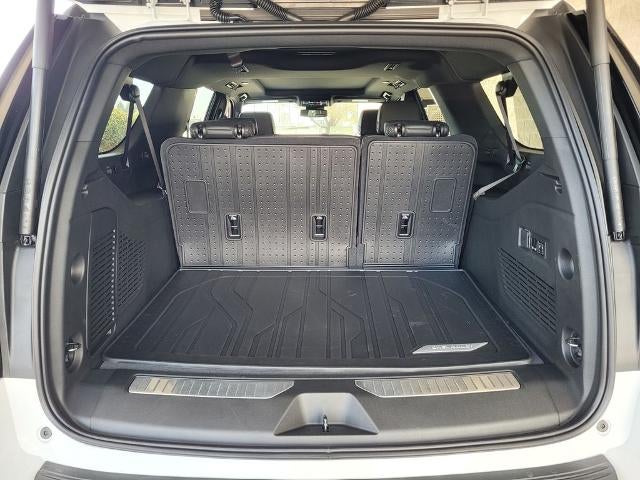 2026 Chevrolet Suburban 4WD RST