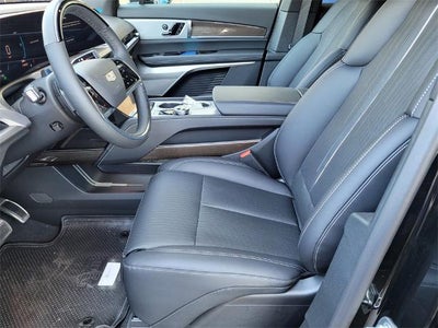 2026 Cadillac VISTIQ AWD 4dr Luxury