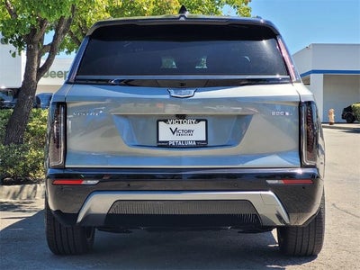 2026 Cadillac VISTIQ AWD 4dr Sport