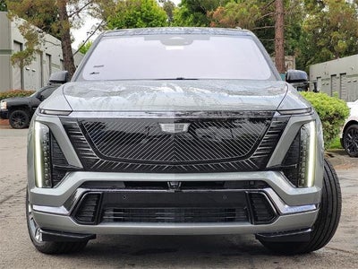 2026 Cadillac VISTIQ AWD 4dr Platinum