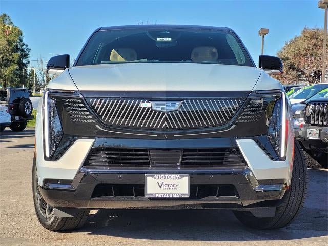 2025 Cadillac ESCALADE IQ AWD Sport 2