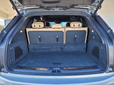 2025 Cadillac ESCALADE IQ AWD Sport 2