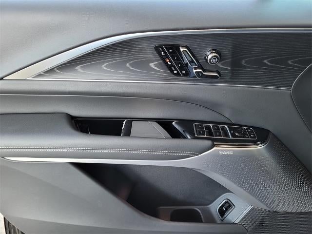 2026 Cadillac LYRIQ 4dr LYRIQ-V