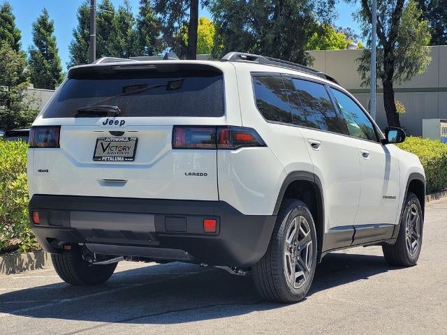 2026 Jeep Cherokee Laredo 4x4