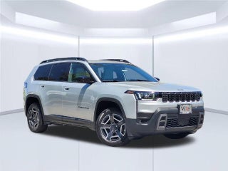 2026 Jeep Cherokee Laredo 4x4
